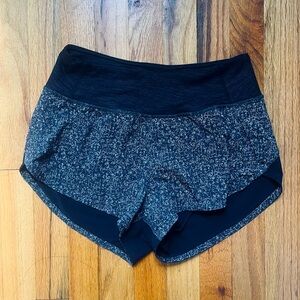 Outdoor Voices Hudson XS short- scratch print black